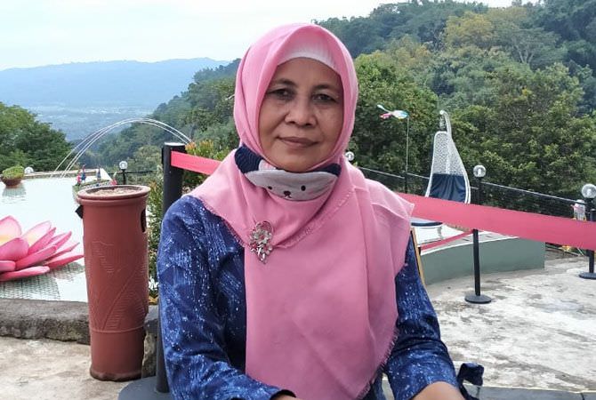 Belajar Memaknai Hari Guru