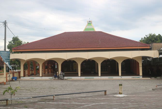 Masjid Baitul Makmur Rejoagung Dibangun Sejak 1933 dari Swadaya Warga