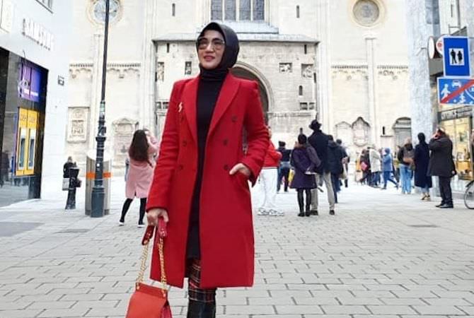 dr Hj Rokhimah Riza: Cantik, Smart dan Percaya Diri