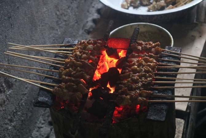 Dipadukan Bumbu Pecel, Legendaris di Jombang Sejak 1937