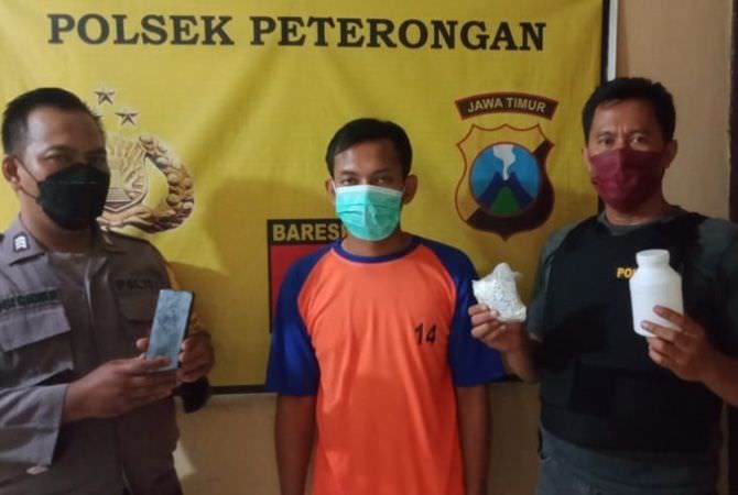 Polisi OTT Pengedar Pil Koplo di Warung