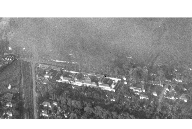 Foto 1948: sumber: digitalcollections.universiteitleiden.nl