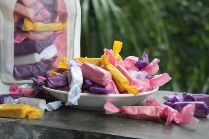 Bentuk permen tape olahan warga DUsun Segunung, Desa Carangwulung, WOnosalam. (ANGGI FRIDIANTO/JAWA POS RADAR JOMBANG)