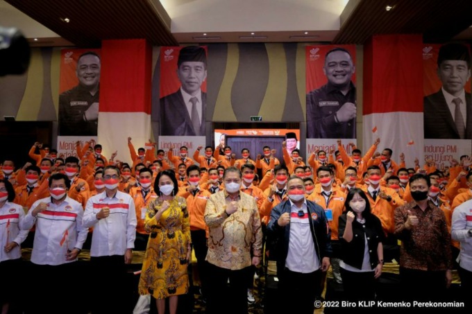 Menteri Koordinator Bidang Perekonomian Airlangga Hartarto saat menyampaikan motivational speech dalam acara Pelepasan Pekerja Migran Indonesia Program G to G Korea Selatan, Senin (22/08).