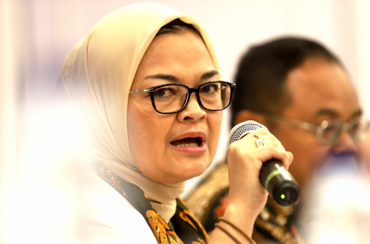 Kepala Badan Pengawas Obat dan Makanan (BPOM) Penny K Lukito mengatakan, dari daftar tersebut 23 obat tidak menggunakan propilen glikol, polietilen glikol, sorbitol, dan/atau gliseron/gliserol yaitu bahan-bahan pelarut dalam obat sirop. (Dery Ridwansah/ J