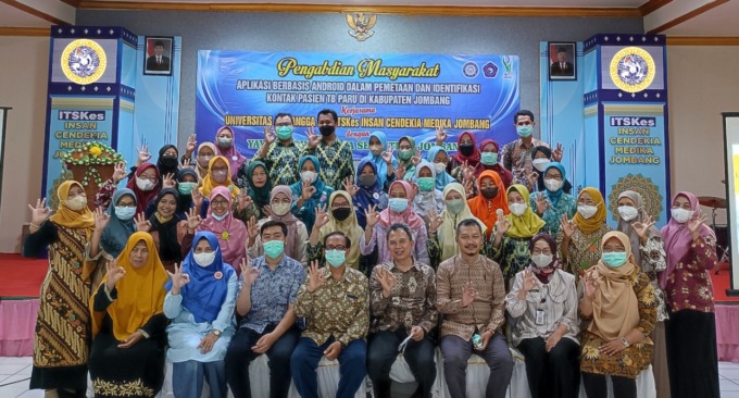 Pra peserta kegiatan pengabdian masyarakat sosialisasi SIP TB yang diinisiasi Unair dan ITSKes ICMe