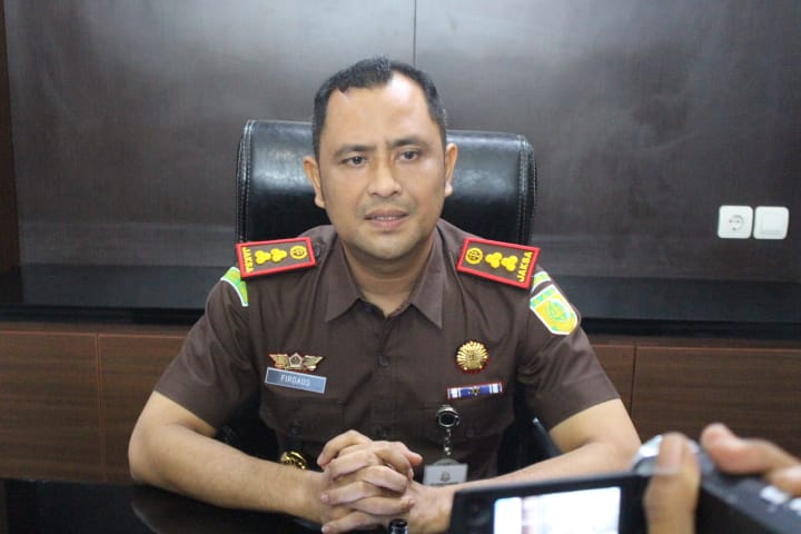 Tengku Firdaus, Kepala Kejaksaan Negeri Jombang