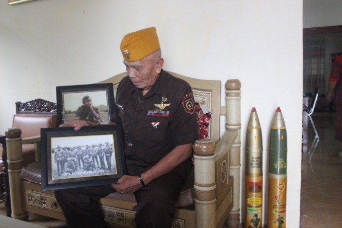 Mayor Art Purn Djuli, salah seorang veteran pembela, saat ditemui di kediamannya Desa Balongbesuk, Kecamatan Diwek, (5/11)