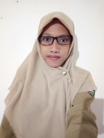 Ninda Indriani, Kaur Keuangan Desa Pundong, Kecamatan Diwek