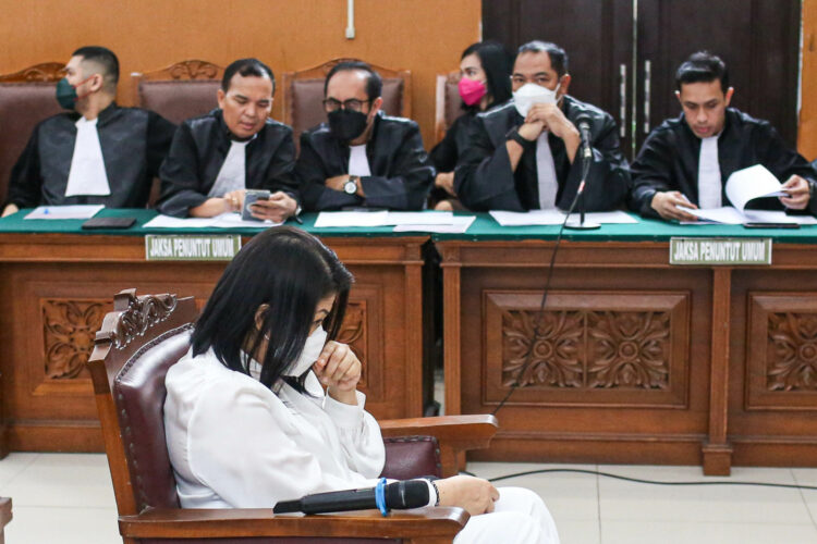 Permintaan Ibu Yosua Terkabul, Putri Candrawathi Divonis 20 Tahun