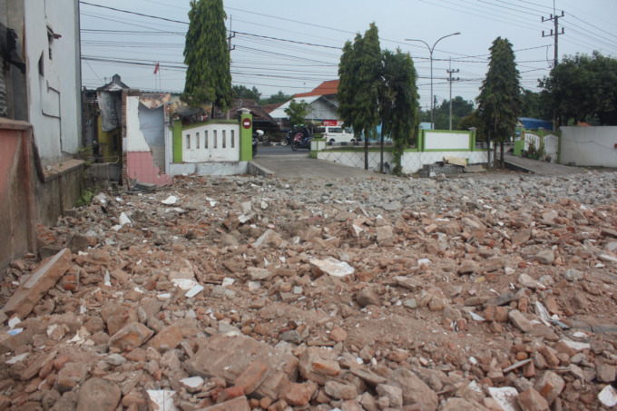 Bangunan puskesmas Miagan Mojoagung yang telah rata dengan tanah. Puskesmas ini, bakal direhab bersama empat puskesmas lain di Jombang.