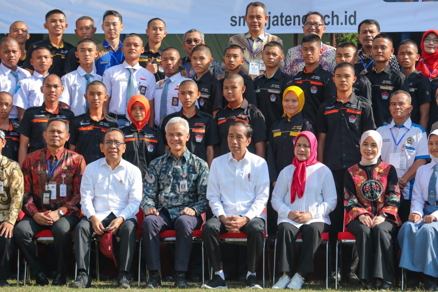 INISIATIF GANJAR
