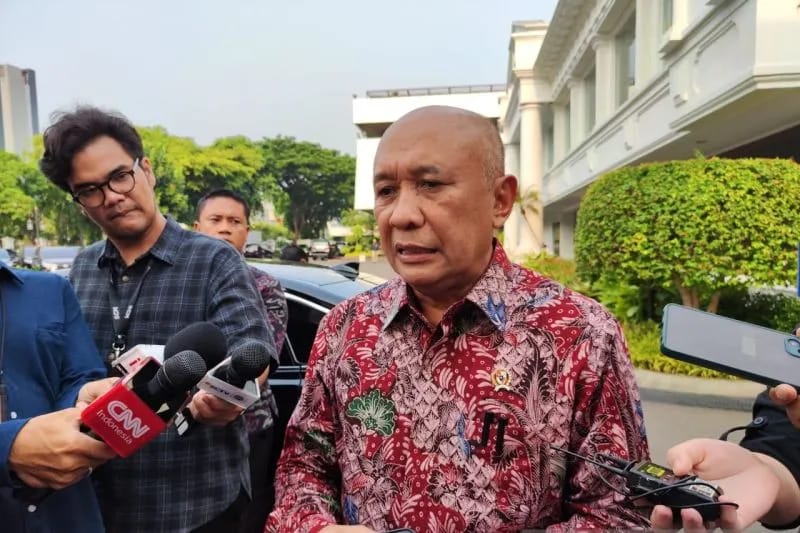 Menteri Koperasi dan UKM (Menkop UKM) Teten Masduki saat ditemui di Istana Kepresidenan Jakarta, Selasa (3/10). (ANTARA)