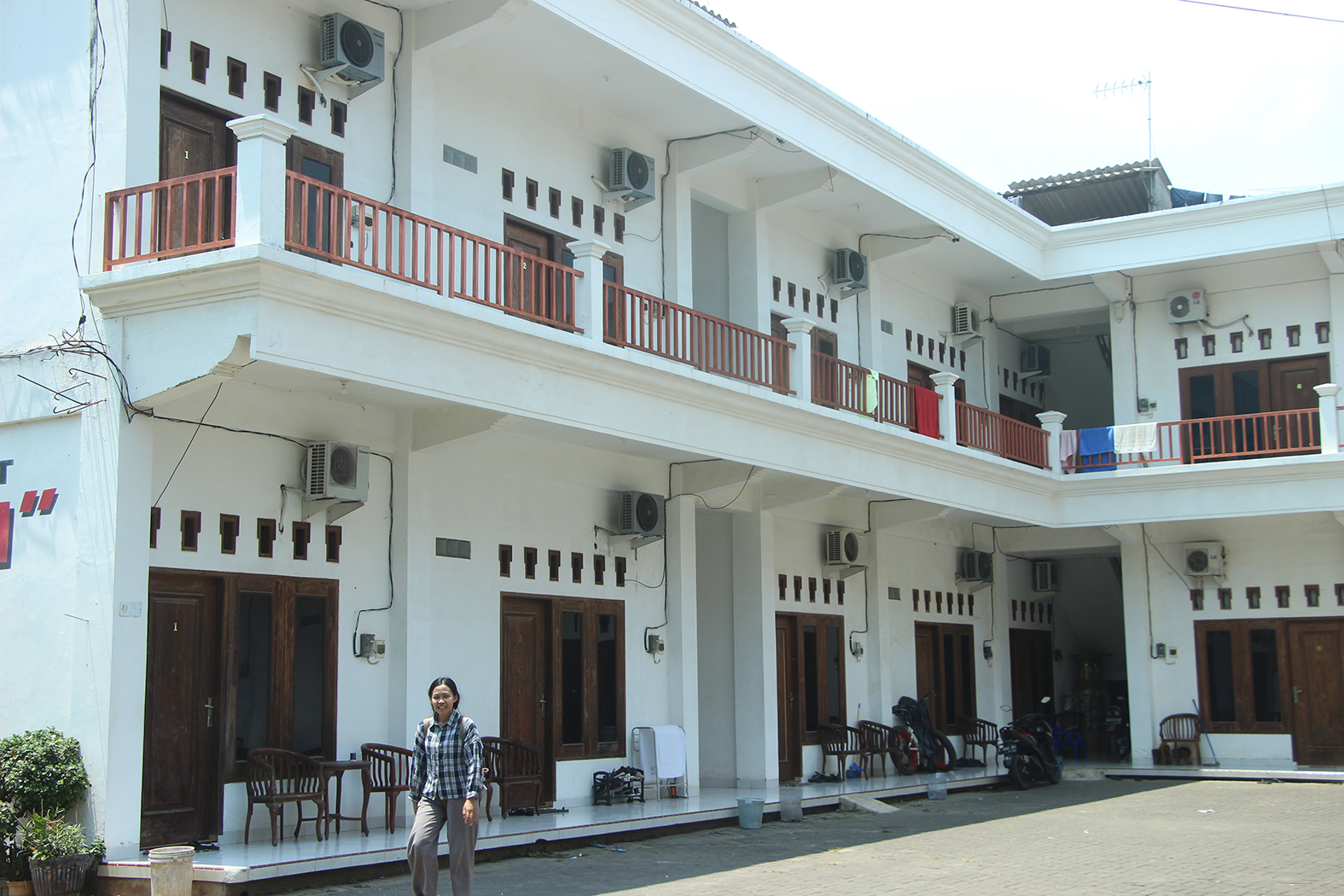 MINIM PELAJAR: Salah satu kompleks rumah kos-kosan di seputaran Perumahan Karang Indah yang hanya dihuni oleh karyawan.