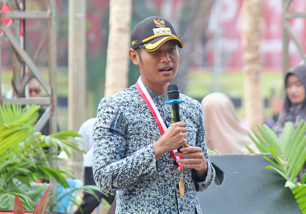 INGATKAN ADAT KETIMURAN: Bupati Tuban Lindra menekankan pentingnya bahasa Jawa dalam acara Tuban Sembada di GOR Rangga Jaya Anoraga hari Jumat(3/11).