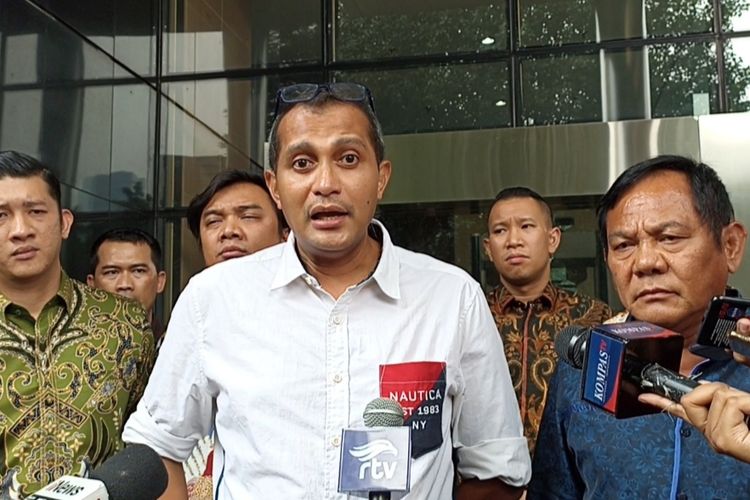 Wakil Menteri Hukum dan HAM (Wamenkumham) Edward Omar Sharif Hiariej tersangka dugaan korupsi