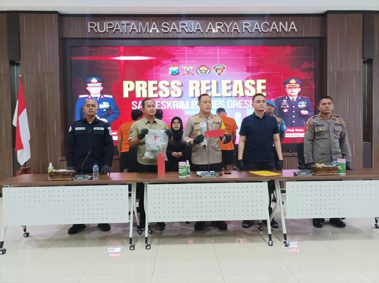 Mapolres Gresik tahan tersangka kerusuhan Ultras Mania