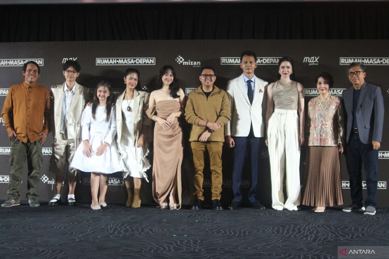 Cast film Rumah Masa Depan