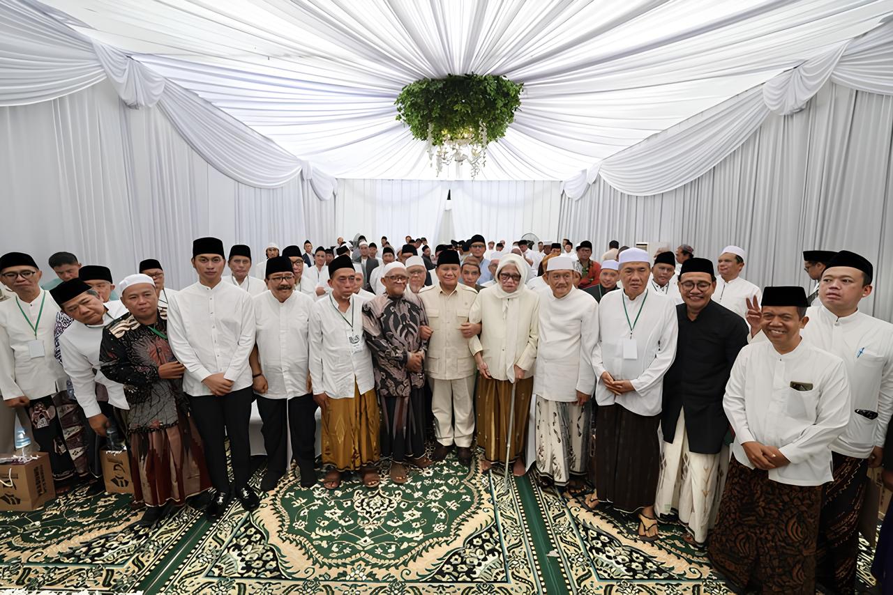 Calon Presiden (capres) Prabowo Subianto silarurahmi ke Pondok Pesantren Nahdlatul Ulama (NU)