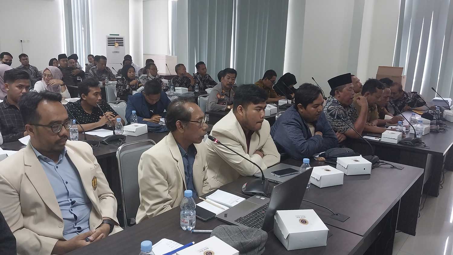 KLARIFIKASI: Pihak UWK menjelaskan terkait sistem CAT yang digunakan dalam seleksi Perades Sokosari, Kecamatan Soko.
