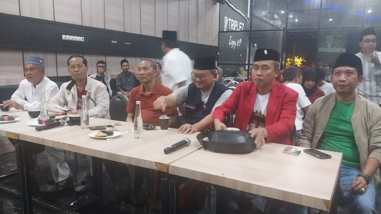 LENGKAP: TPD Ganjar dari parpol dan relawan Ganjar &ndash; Mahfud dari semua unsur hadir dalam nobar Ganjar - Mahfud