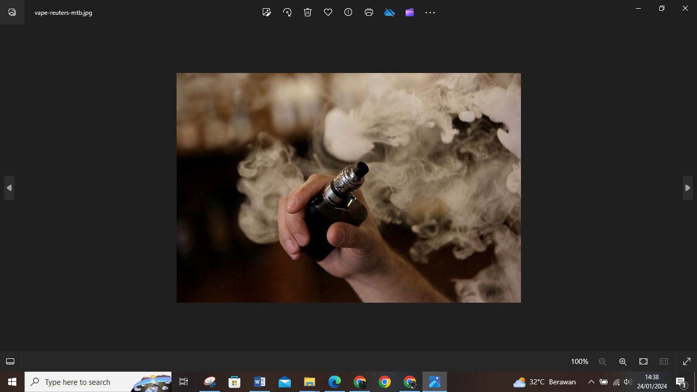 Ilustrasi - Rokok elektrik atau vape