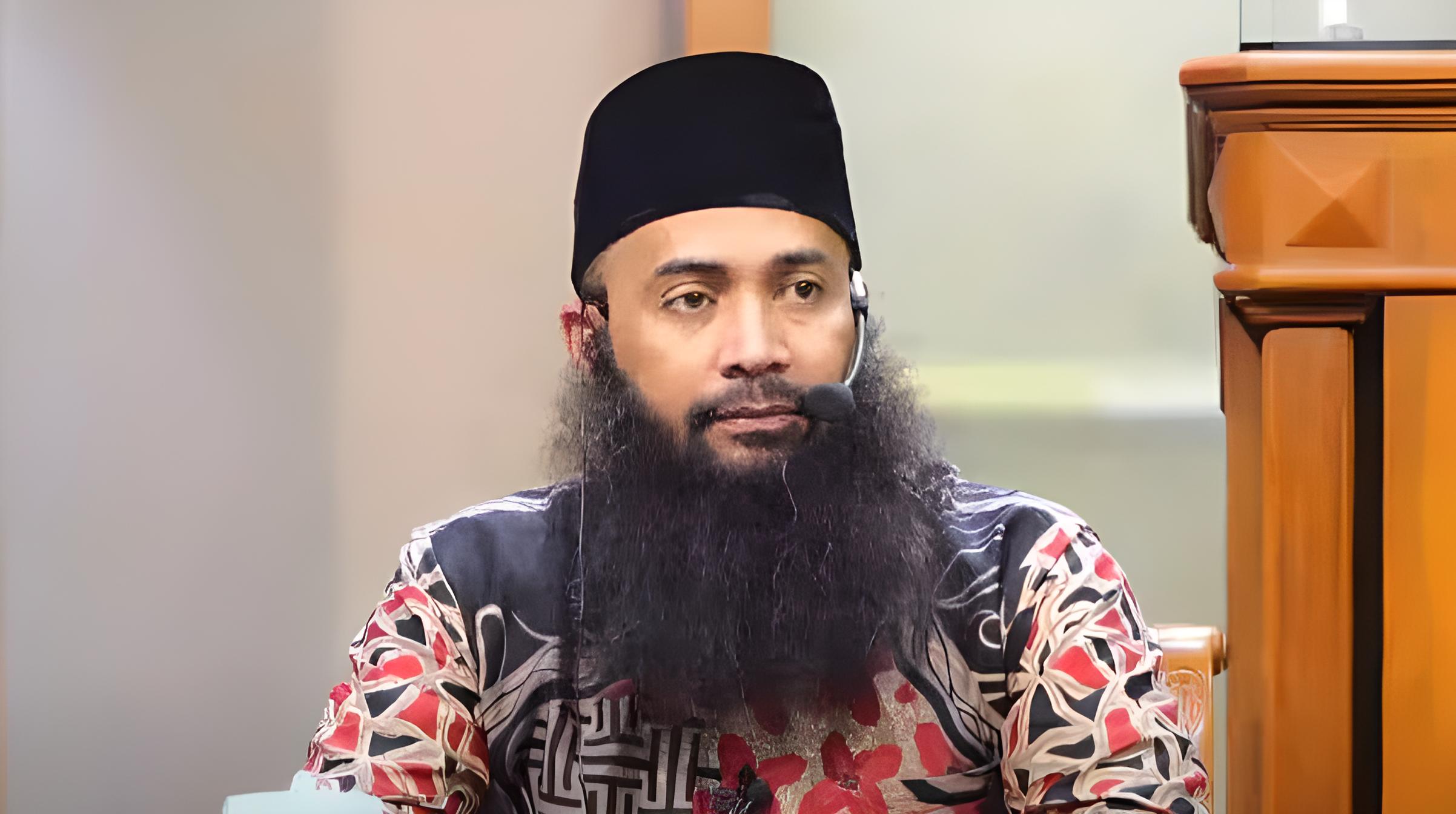 Ustad Syafiq Riza Basalamah