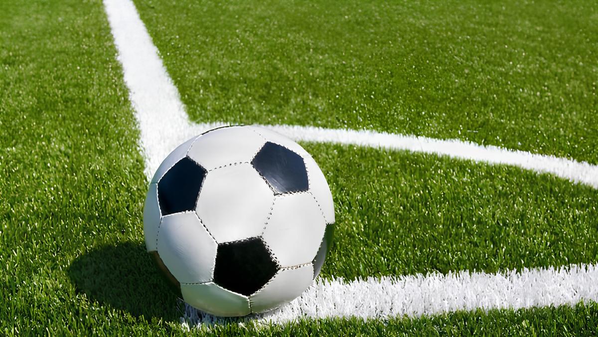 Gunawan Dwi Cahyo ceraikan Okie Agustina setelah ketahuan punya selingkuhan memperpanjang daftar pemain bola yang selingkuh.
