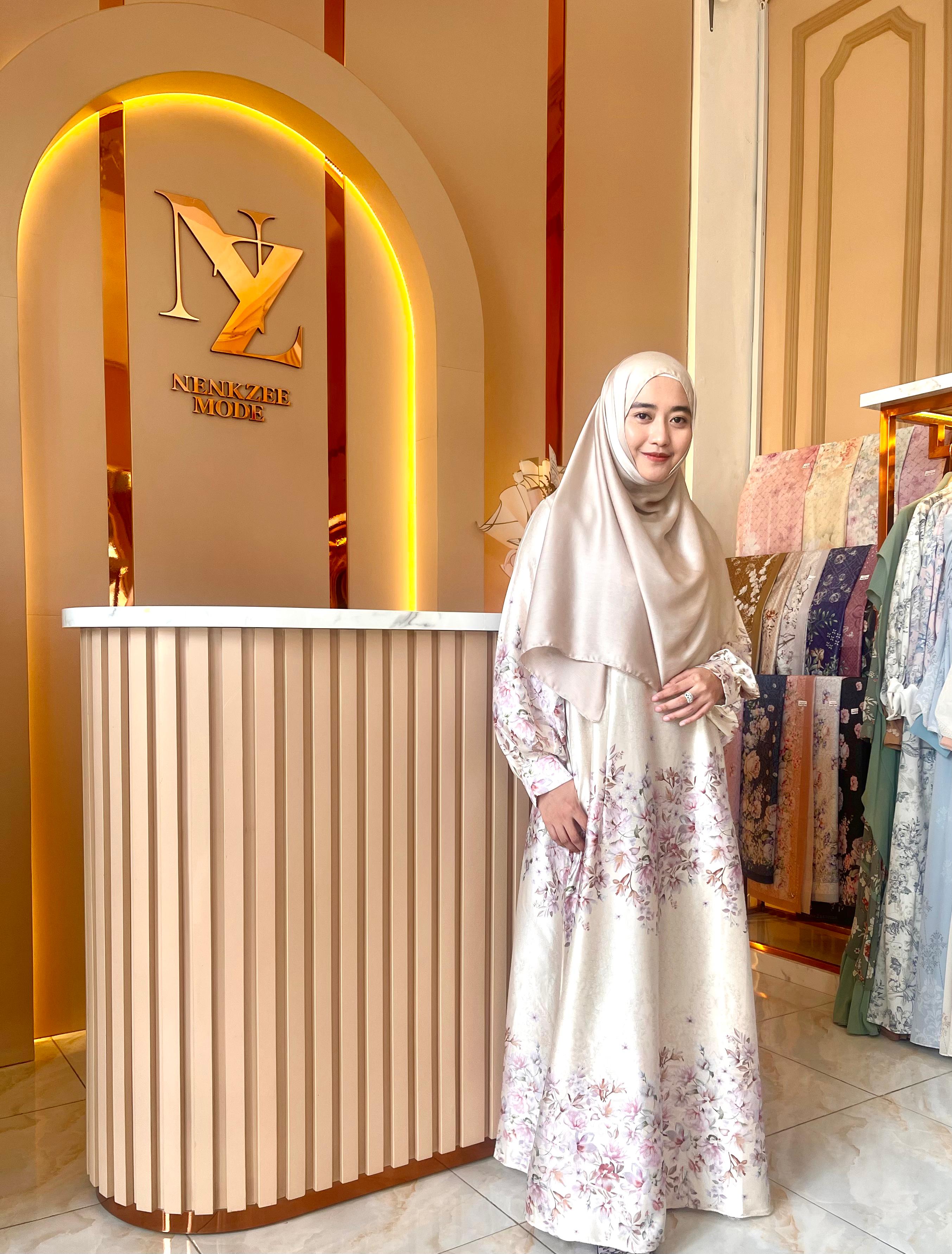 Nenkzee Mode, Bisnis Pakaian Muslim Ulfah Nur Fauziah