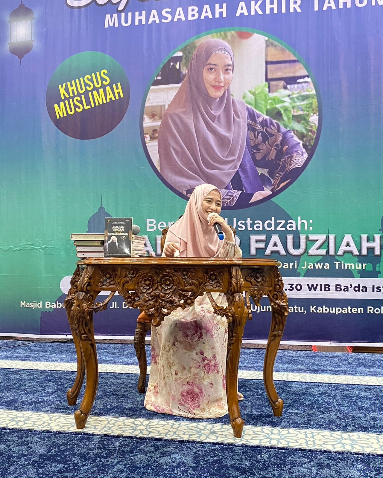 Ulfah Nur Fauziah atau Ning Zee saat lakukan saari dakwah di Riau