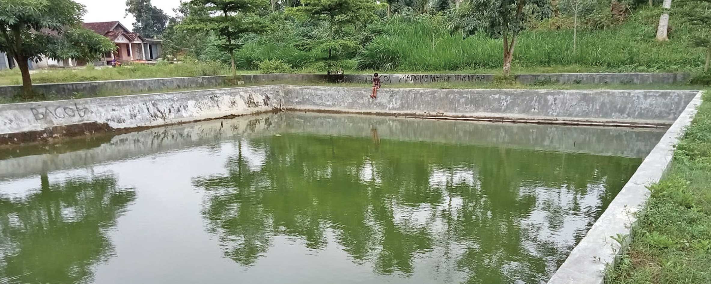 PEMBANGUNAN DESA: Salah satu pembangunan di Desa Gesikan yang sebelumnya embung air dialihkan menjadi tempat memancing.
