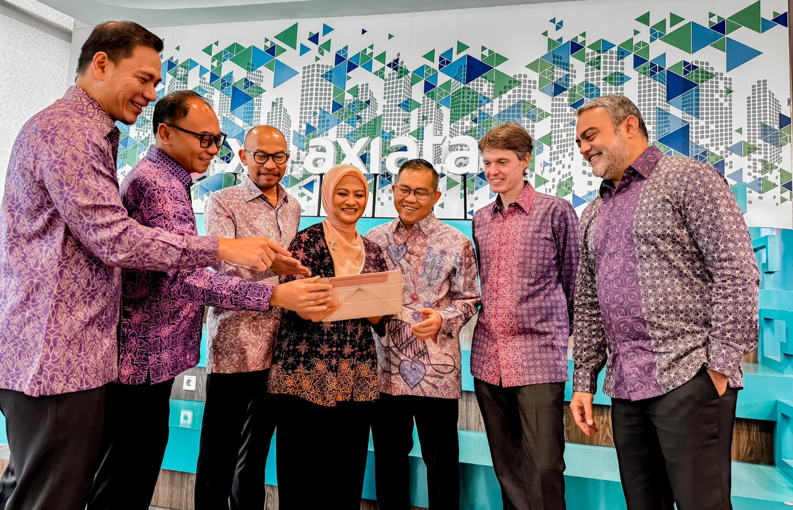Rapat Umum Pemegang Saham Tahunan 2024 (RUPS) PT. XL Axiata Tbk