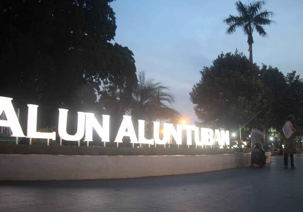 Alun-Alun Tuban, salah satu ikon kebanggaan Bumi Ronggolawe.