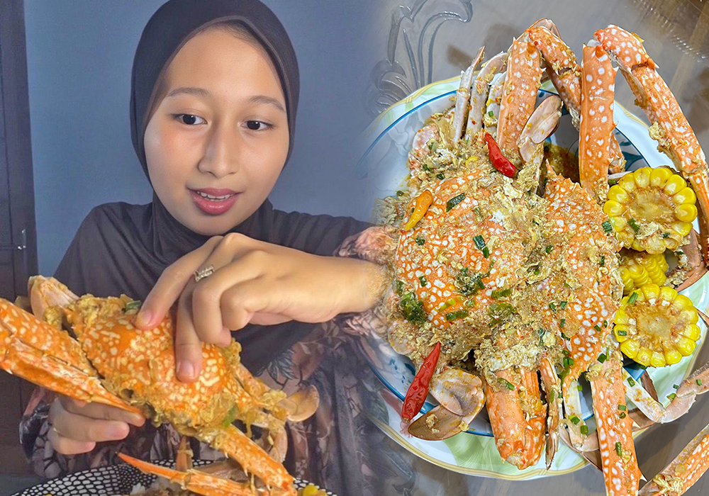 MENU KHAS PESISIR: Rajungan saus padang yang bisa diracik sendiri dari dapur rumah.