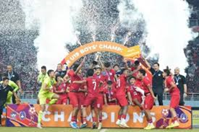 Timnas Indonesia U19 mengalahkan Thailand U19 pada final Piala AFF U19 2024.