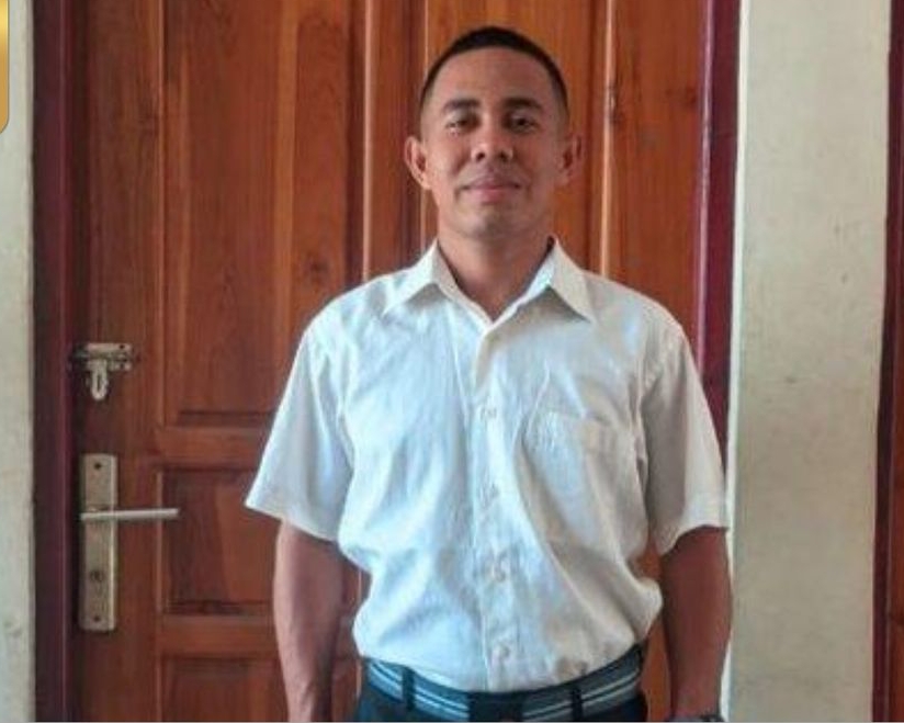 Joni yang pernah viral usai panjat tiang bendera di NTT pada 2018 dinyatakan gagal seleksi masuk TNI  mengundang komentar netizen.