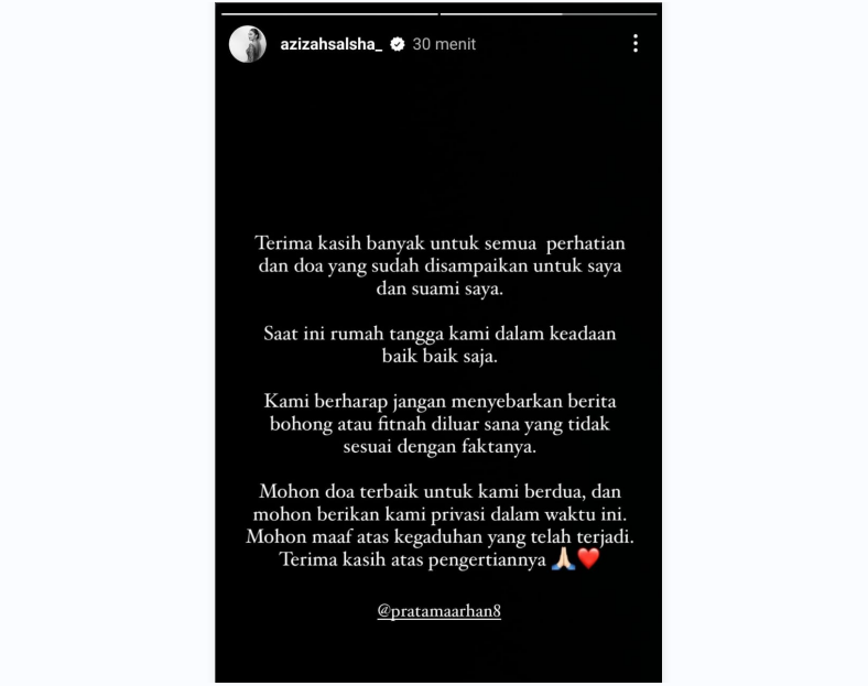Unggahan status terbaru Azizah Salsha yang mengabarkan bahwa rumah tangganya baik-baik saja.