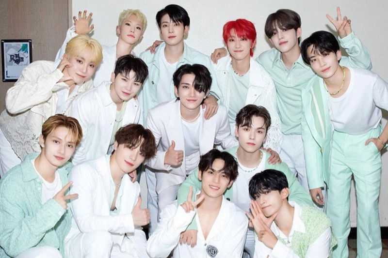 SEVENTEEN mengumumkan bakal konser di Jakarta tahun depan.