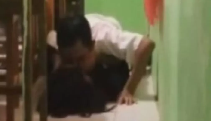 Link video mesum pelajar SMP Demak viral di media sosial.