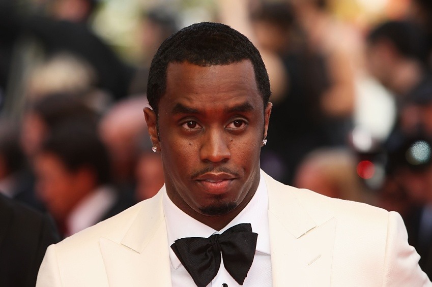 Sean "Diddy" Combs yang resmi ditahan dengan berbagai dakwaan.