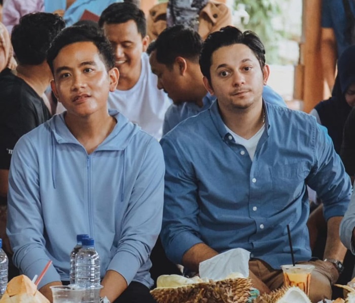 Andrew Andika yang pernah memajang foto bareng wapres terpilih Gibran dalam Instagram miliknya.