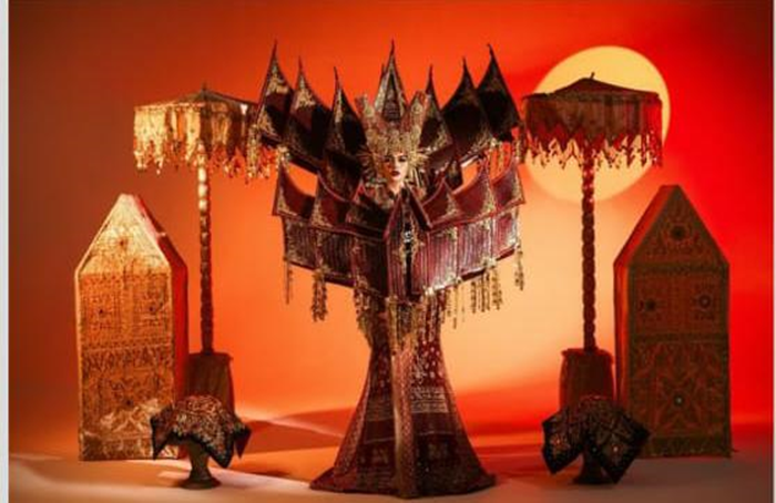 Tema masakan Padang yang bakal dipakai perwakilan Indonesia pada ajang Miss Grand Internasional.