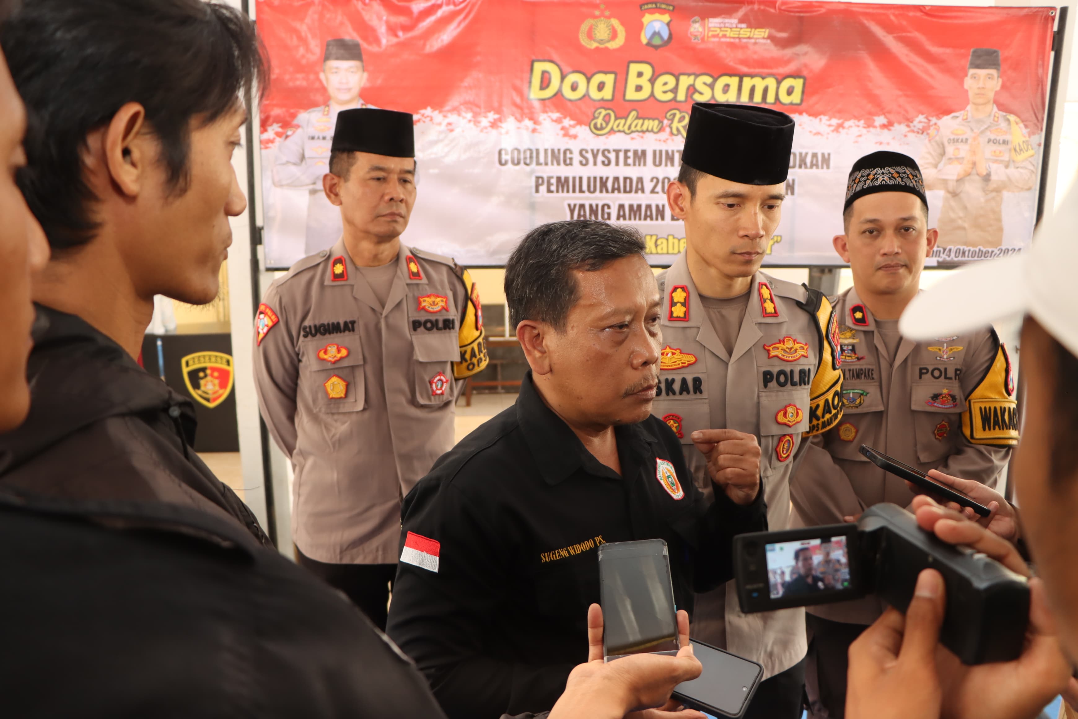 Ketua IPSI Tuban Sugeng Widodo bersama Kapolres Tuban AKBP Oskar Syamsuddin mendorong terwujudnya Pilkada Tuban damai.