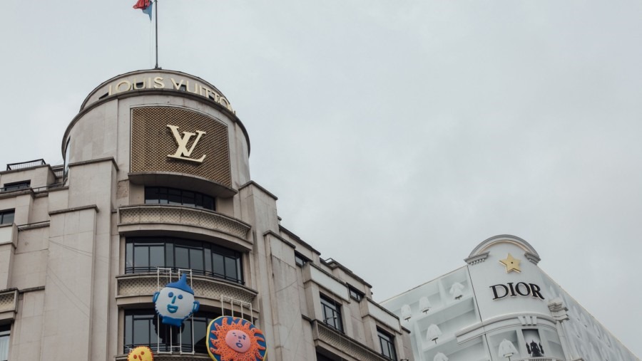 Louis Vuitton yang resmi jadi sponsor Formula One.