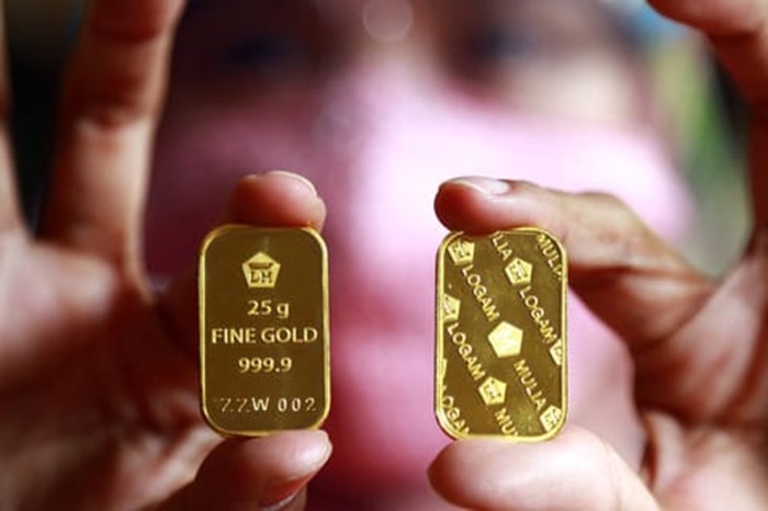 Harga emas yang terus menurun hampir sepekan.