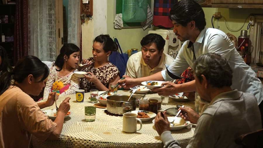 Link Home Sweet Loan yang menarik ditonton.