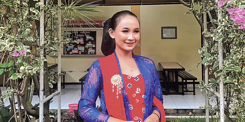 Rori Reza Dewi Rukmana, Gadis Tuban yang Bangga dengan Budaya Sendiri ...