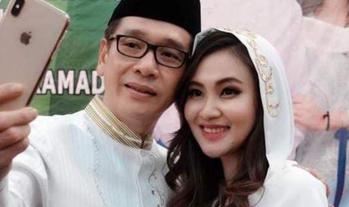 Sosok Sherly Tjoanda yang menggantikan Benny Laos, sang suami yang meninggal.