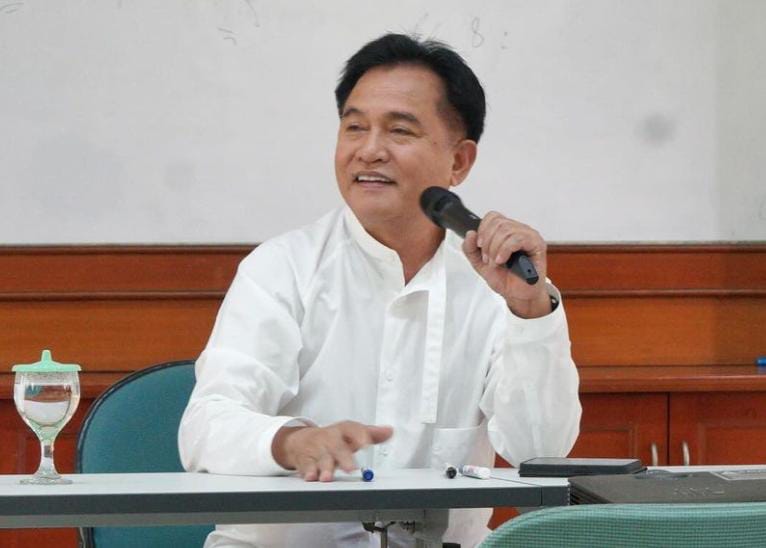 Menko Bidang Hukum, HAM, Imigrasi, dan Pemasyarakatan, Yusril Ihza Mahendra.
