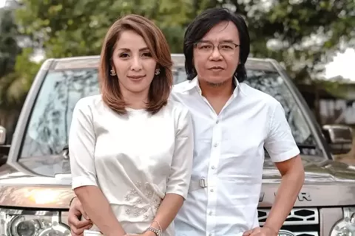 Ari Lasso yang mengumumkan perceraian dengan Vitta Desy.